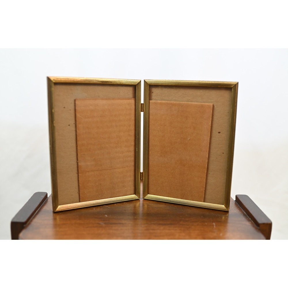 Vintage Brass Double Picture Frame 5x7 Hinged Tabletop Folding Gold Tone Metal